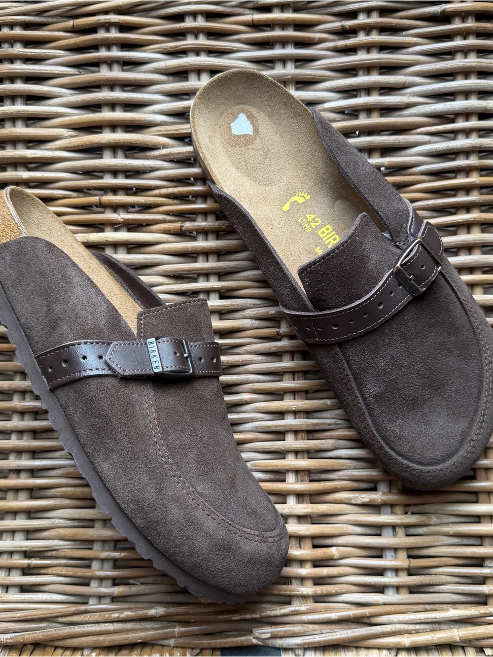 NEW Birkenstock Eaton Suede Clog Sandals Buckle EU 42 US 9 Men’s Brown Shoes